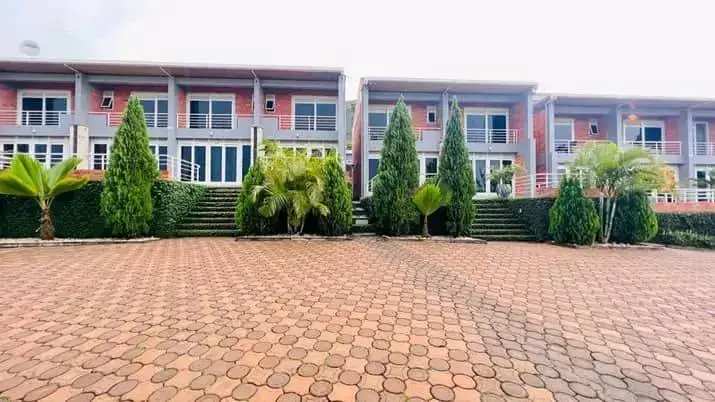 $ 650: Apartment Ikodeshwa-i Remera