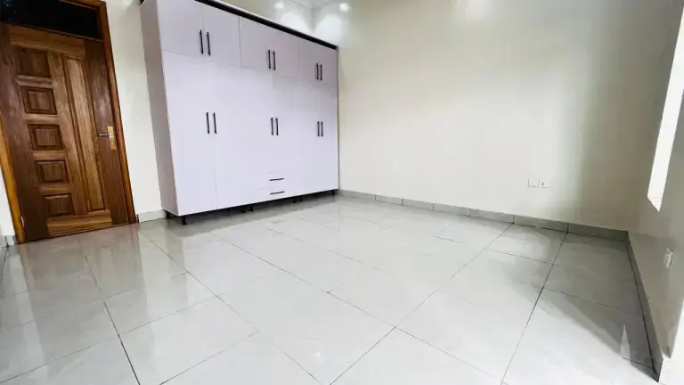 190 Millions: Iragurishwa-Kicukiro