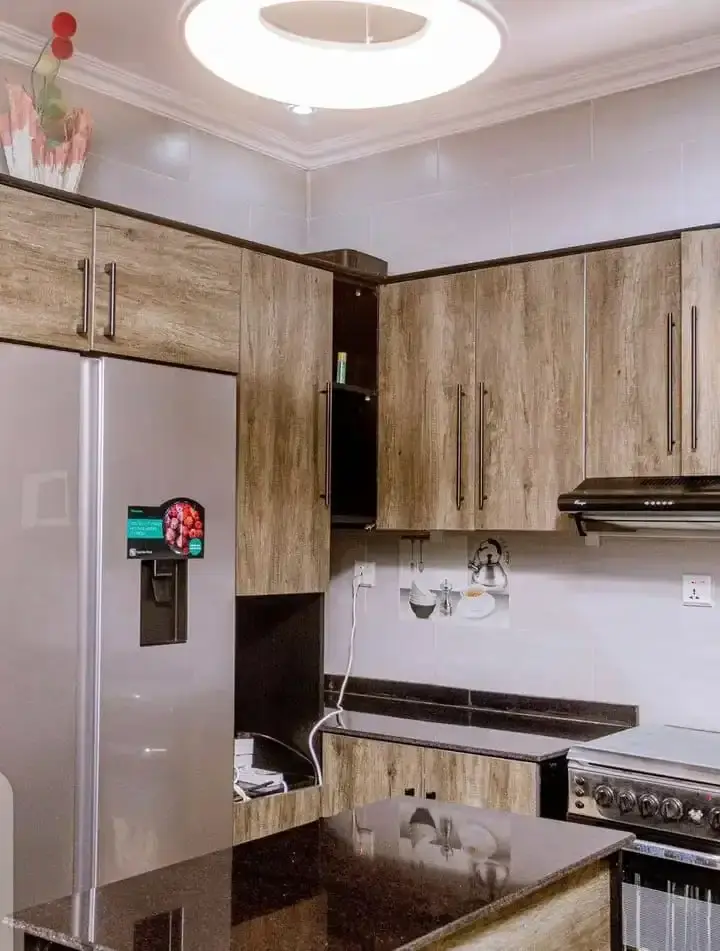 230 Millions: Iragurishwa-Kicukiro