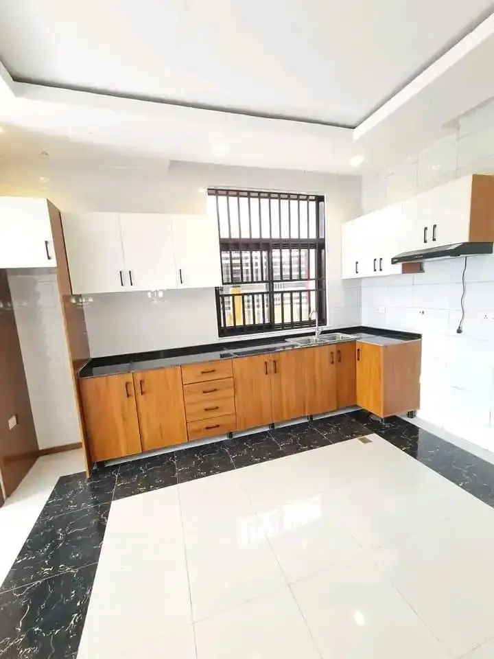 R416-800 000 Rwf: Irakodeshwa-Kicukiro